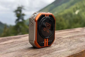 beyond-the-handheld-a-deep-dive-into-the-rugone-xlink-7-ai-powered-communicator