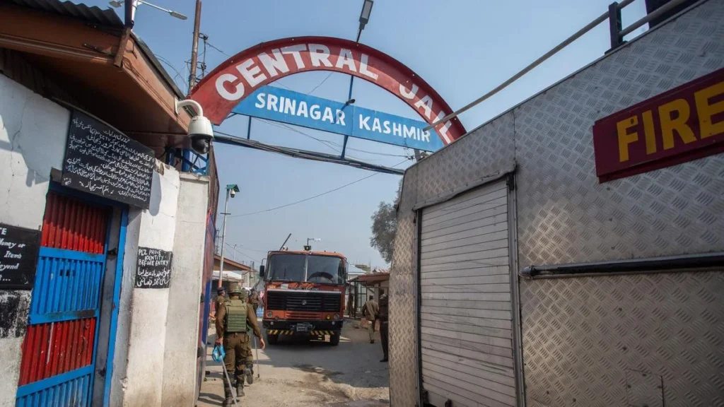 strengthening-the-fortress-cisf-to-expand-security-umbrella-across-jammu-and-kashmir-prisons