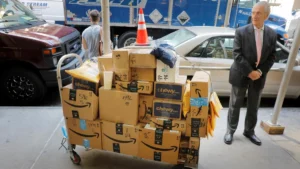the-ghost-in-the-storefront-how-drop-shipping-and-ai-are-quietly-rewriting-the-rules-of-e-commerce