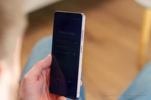 the-privacy-revolution-how-samsungs-s26-ultra-display-tech-is-reshaping-the-smartphone-industry