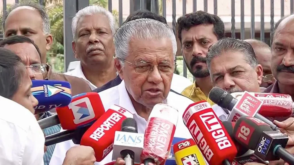 wayanad-tragedy-opposition-leader-pinarayi-vijayan-inspects-landslide-site-as-death-toll-climbs