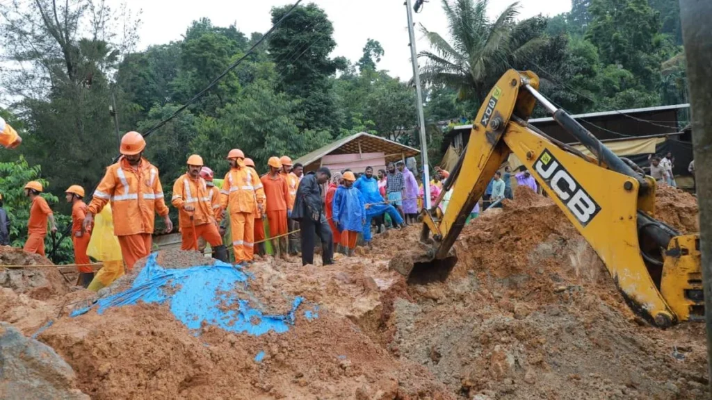 wayanad-tragedy-urgent-search-continues-as-nation-rallies-behind-rescue-efforts
