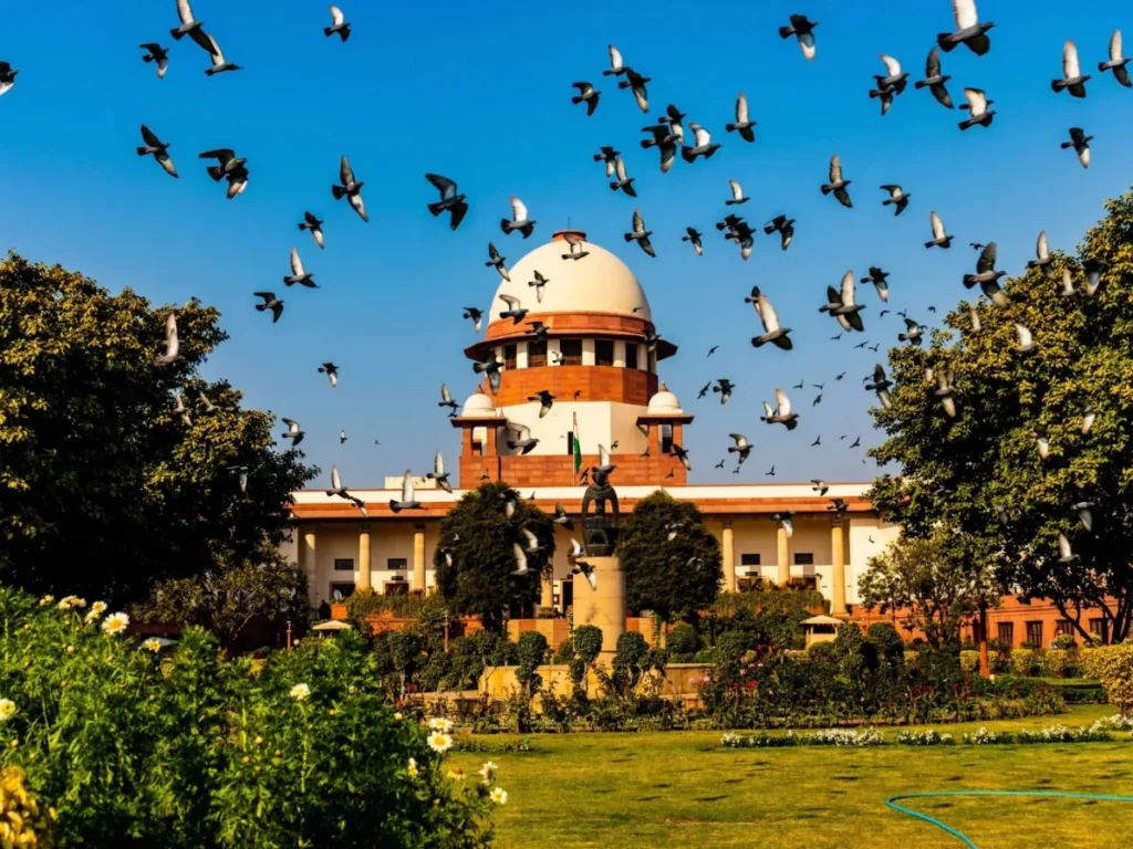 centre-moves-to-bar-minors-from-social-media-supreme-court-hears-proposals-for-stricter-it-rule-amendments