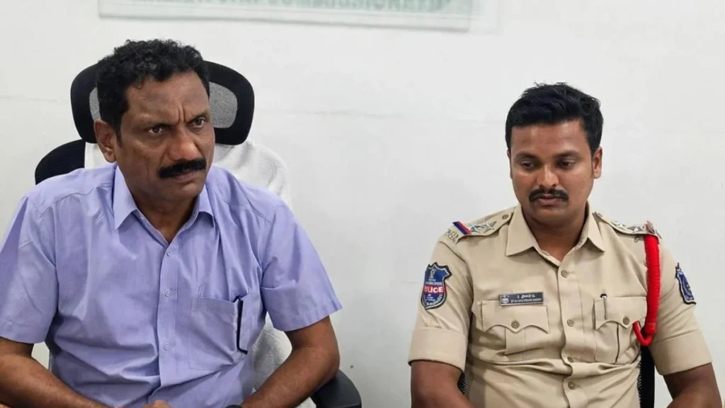 corruption-crackdown-keesara-police-officers-arrested-in-high-stakes-bribery-sting