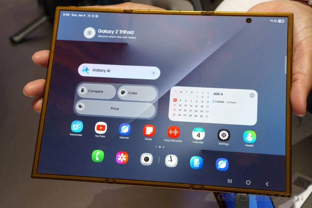 the-foldable-frontier-samsung-accelerates-innovation-strategy-following-apples-entry