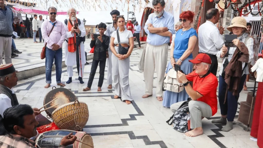 the-great-indian-tourism-renaissance-a-pillar-of-economic-resilience-and-growth
