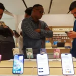 The Great Smartphone Squeeze: Record Price Hikes and Market Contraction in 2026