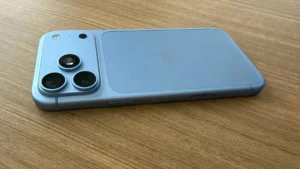 the-marginal-yet-meaningful-evolution-a-comprehensive-review-of-the-iphone-18-pro-max