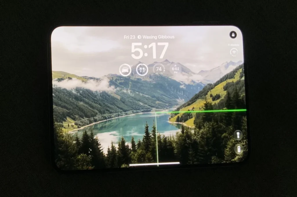 apple-addresses-early-iphone-duo-display-concerns-a-deep-dive-into-the-foldable-crisis