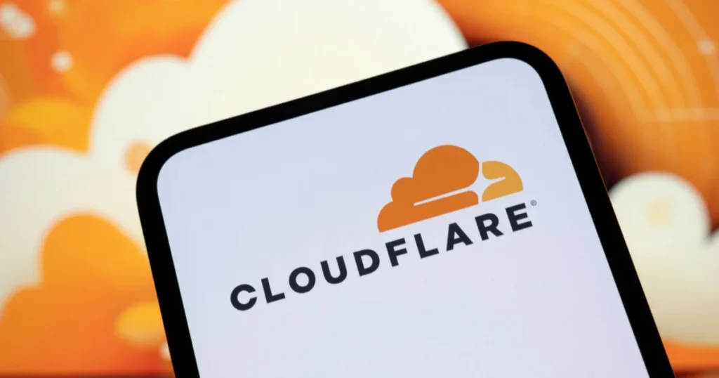 Paris,,France,-,November,7,,2025:,The,Cloudflare,Logo,Appears