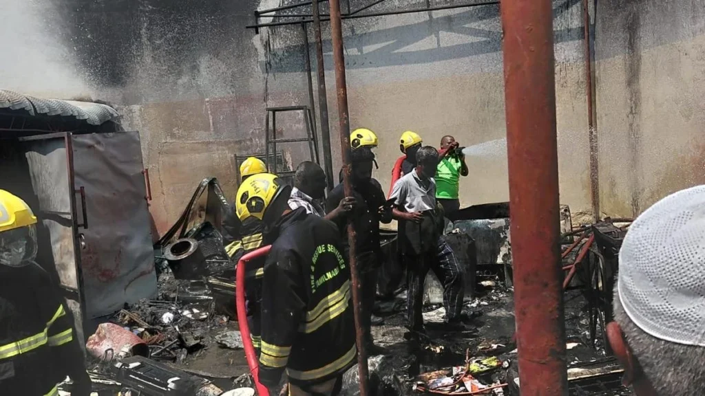 industrial-blaze-in-ambur-investigation-underway-following-massive-scrap-godown-fire