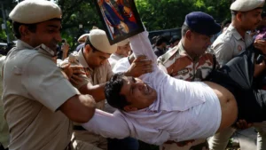 tensions-escalate-internet-suspended-at-jantar-mantar-as-nationwide-protests-erupt-against-cec-gyanesh-kumar